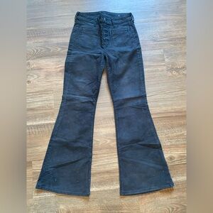 Women’s American eagle size 4 corduroy flare NWOT